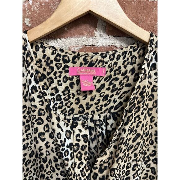 Catherines Women's Cheetah Print Plus Size Blouse 3X - Picture 2 of 3